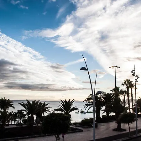 Casa Atlantico On The Front Line With Amazing Sea Views Apartment Puerto del Carmen (Lanzarote)