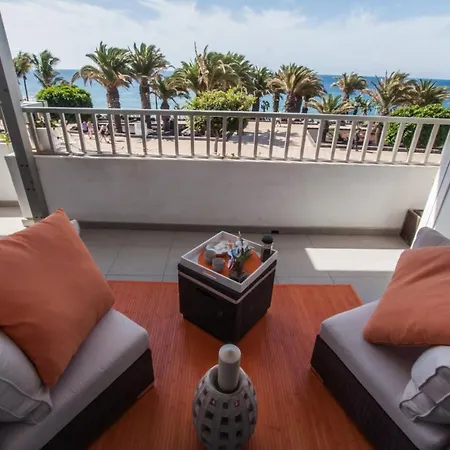 Casa Atlantico On The Front Line With Amazing Sea Views *